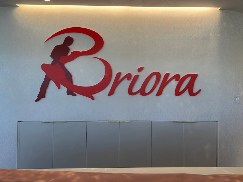 Interior Dimensional Letters